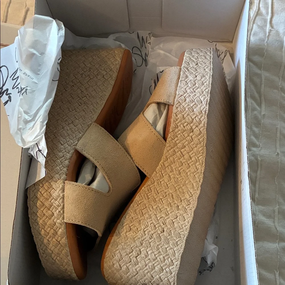 Oh Suede Slide Sandals in Light Tan